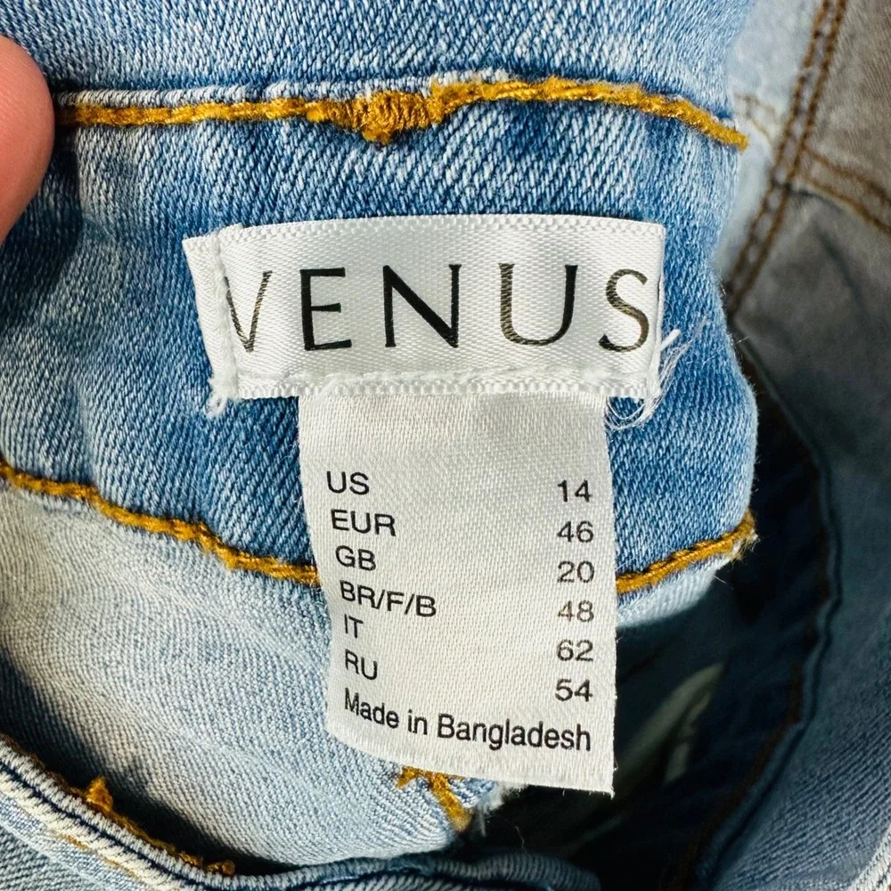 Venus Womans Sz 14 Shortalls Denim Shorts Overalls Blue Pockets Distressed